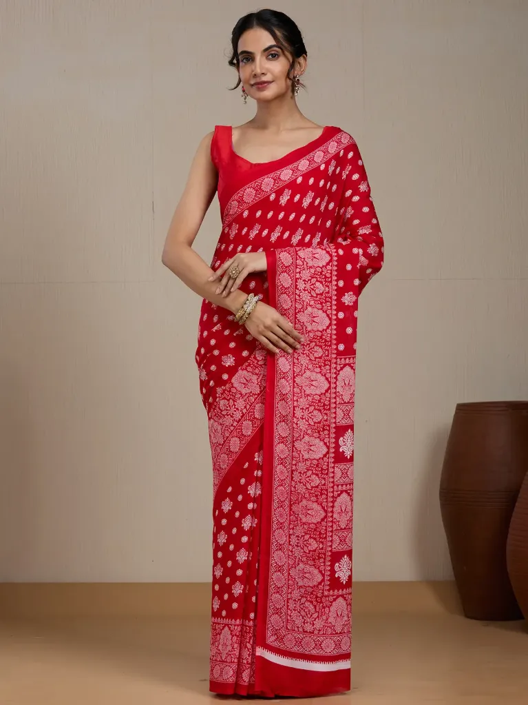 Vervee Couture Classic Red Silk Blend Saree  Semi-stitched Blouse | Eka