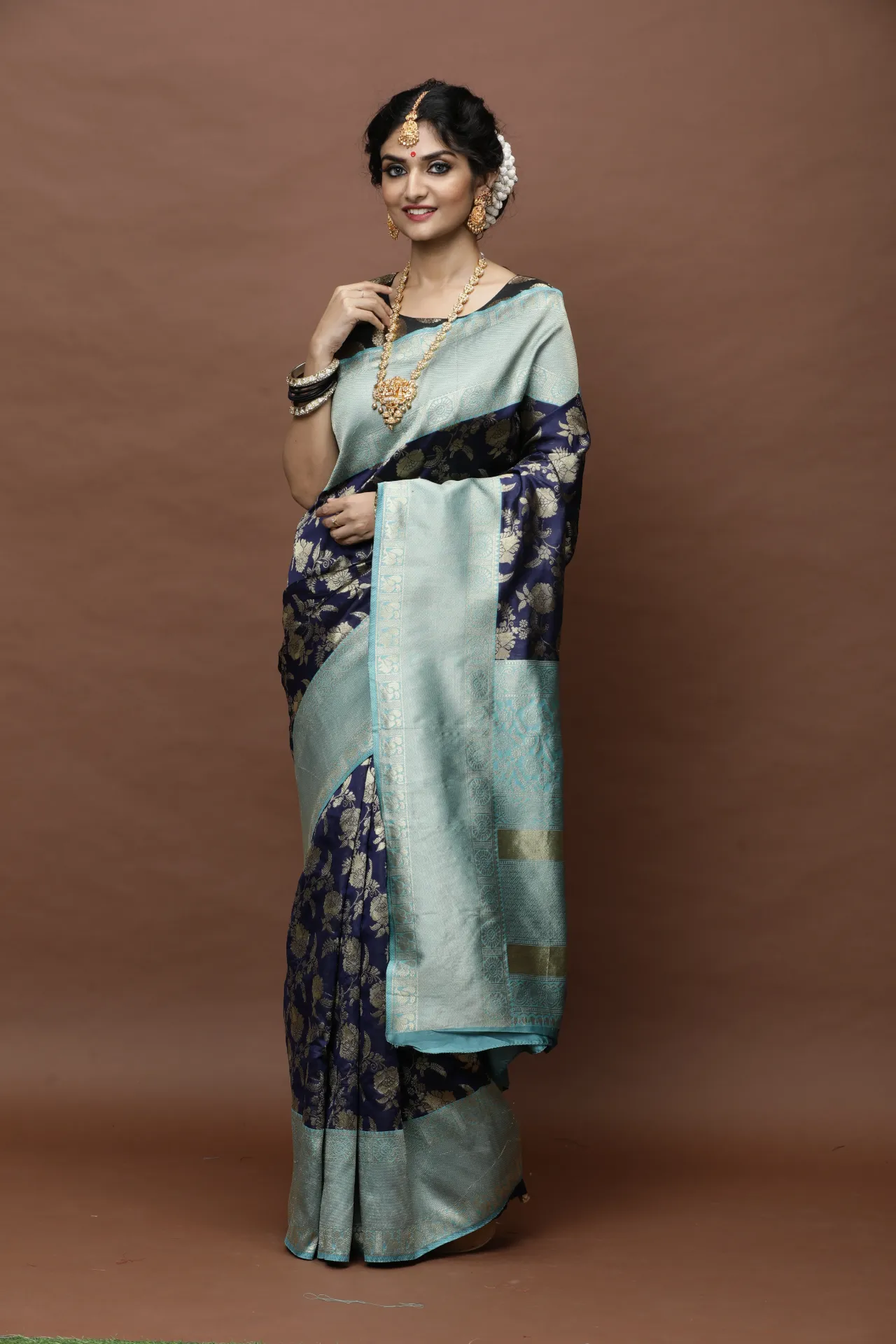 Vervee Couture Navy Blue Banarasi Silk Saree