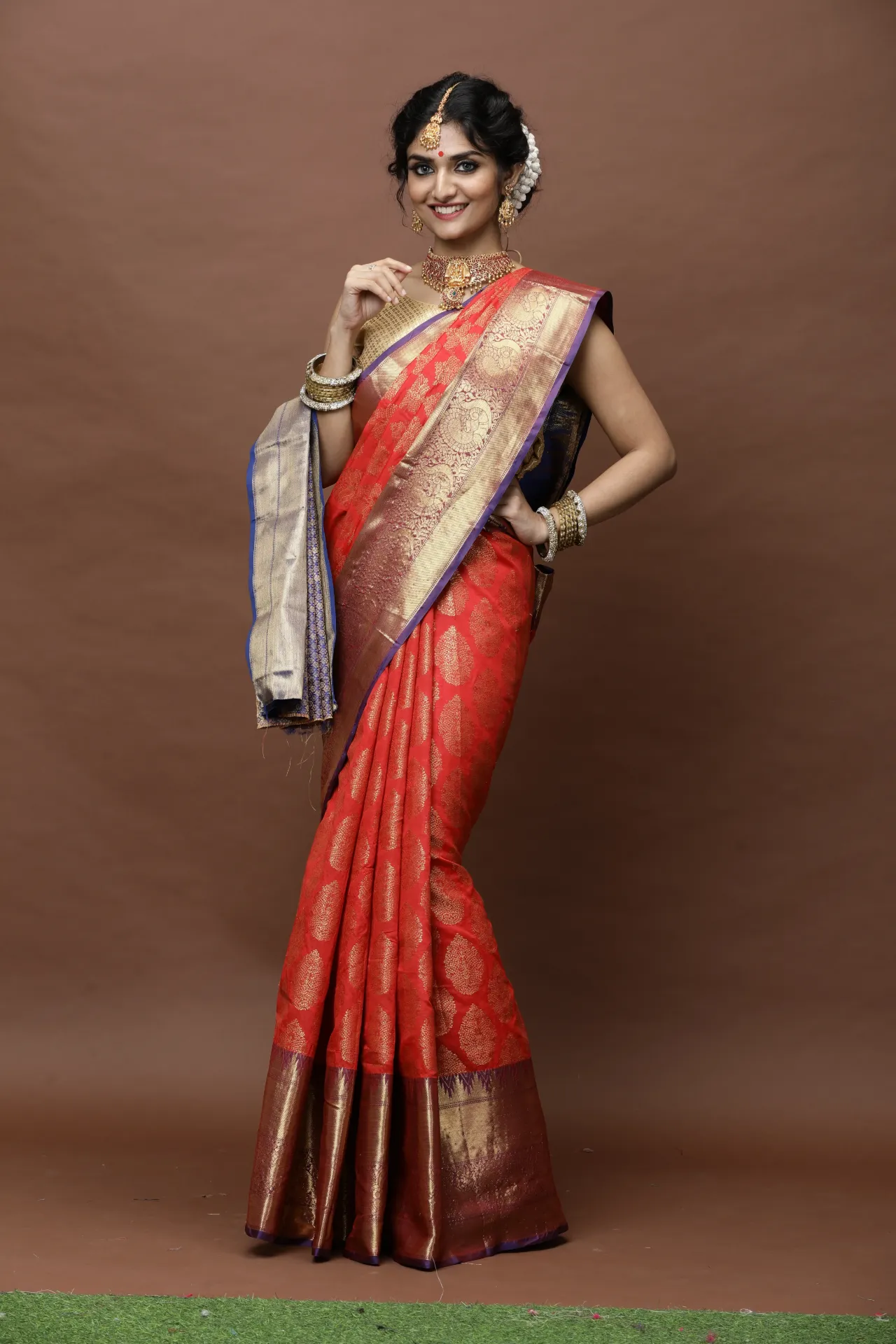 [VC26-DAVYA-D66-16] Vervee Couture Orange Banarasi Silk Saree