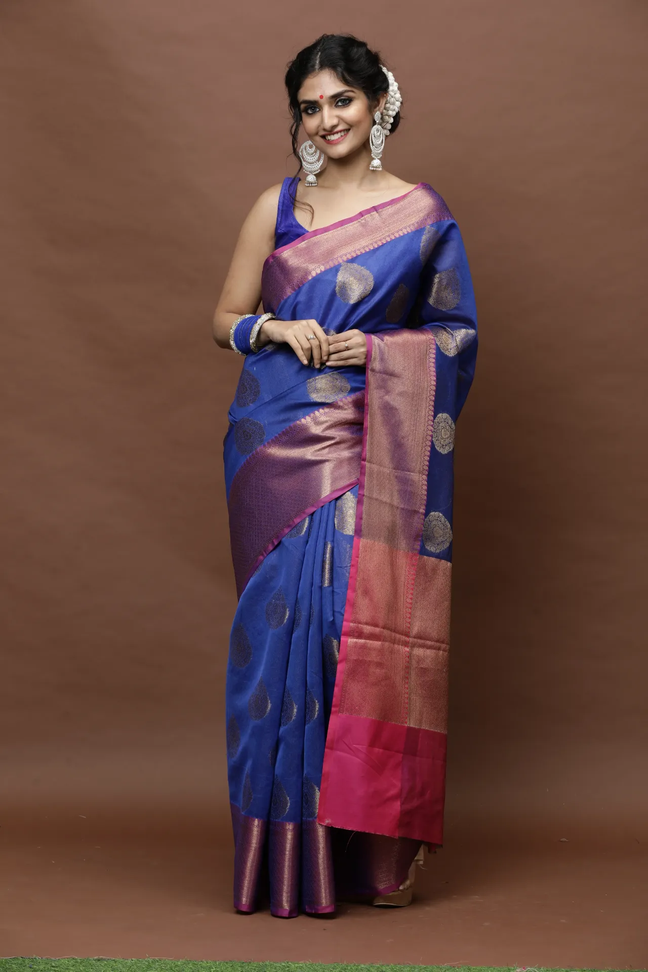 Vervee Couture Navy Blue Banarasi Silk Saree