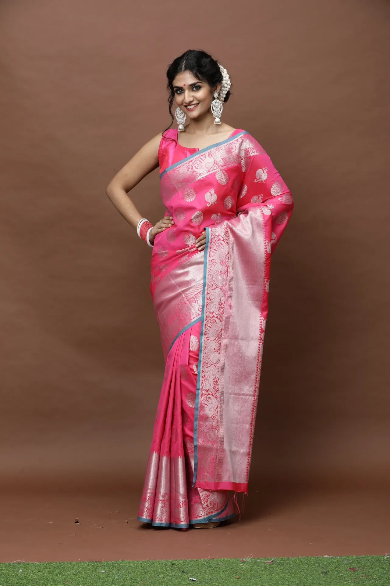 Vervee Couture Royal Rani Pink Banarasi Silk Saree | Davya